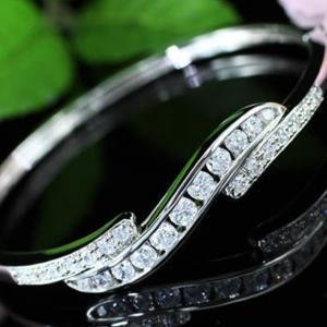 Bratara Borealy Bangle Balance